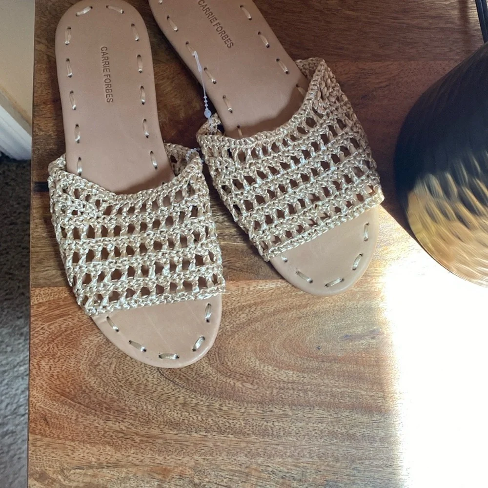 CARRIE FORBES Mour Slides In Dore Raffia Woven Sandals Flats